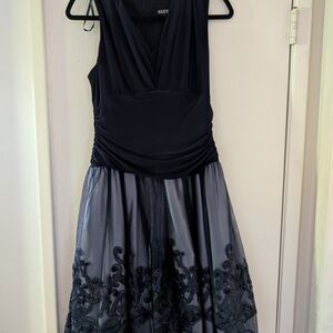 SLNY Black and Gray Midi Dress